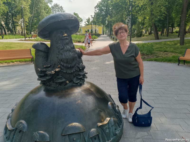 Как хомяки ходили за грибами, которые с глазами