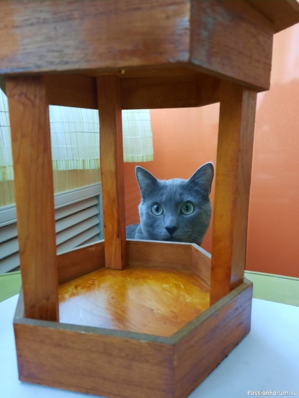 Кормушка для птиц