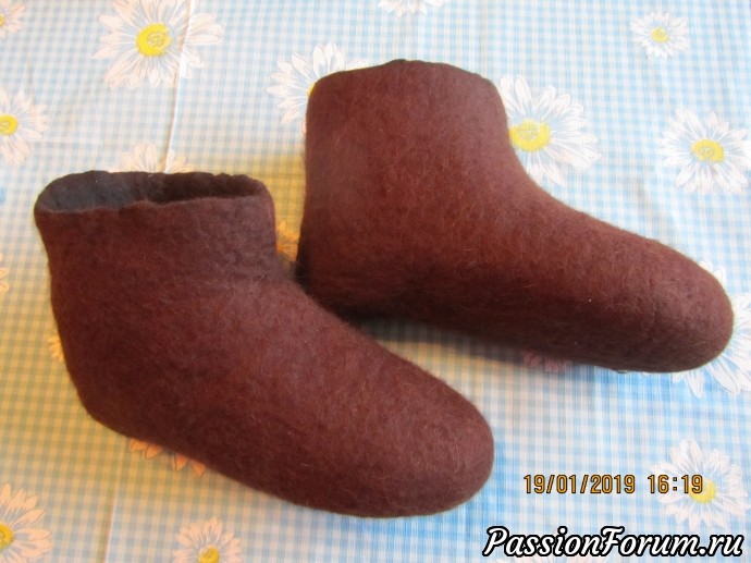 Чуни первые мои, чуни шоколадные))