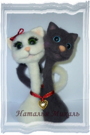 Котики и коробка