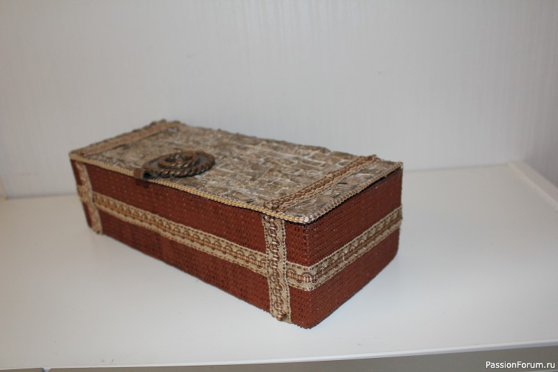Шкатулки из картона.