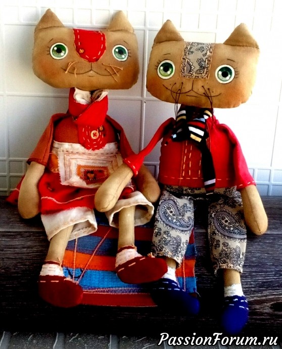 Чердачные котята. Новые игрушки)