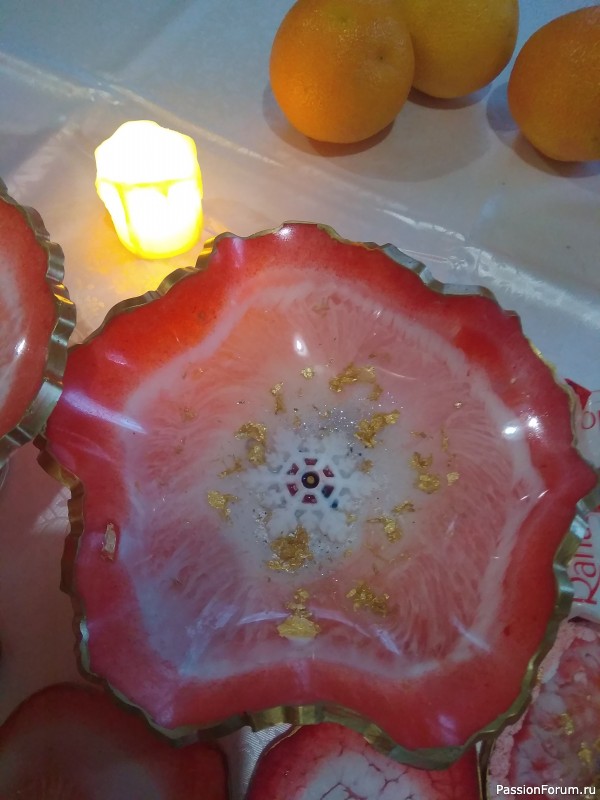 Коралловый комплект из эпоксидки