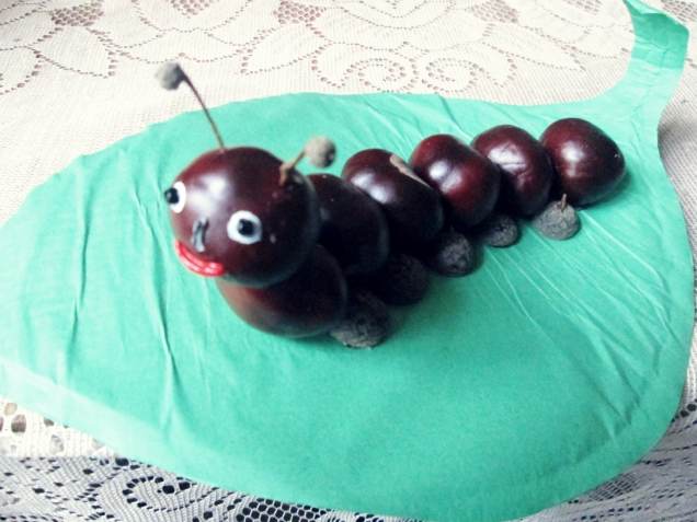 Гусеница.