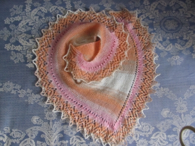 Парад фишю́ ( fichu) «Lacy Katy»