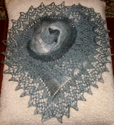 Парад фишю́ ( fichu) «Lacy Katy»