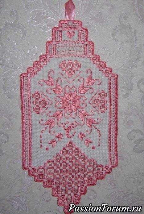 Хардангер. Подружки Персиянки и Писанка