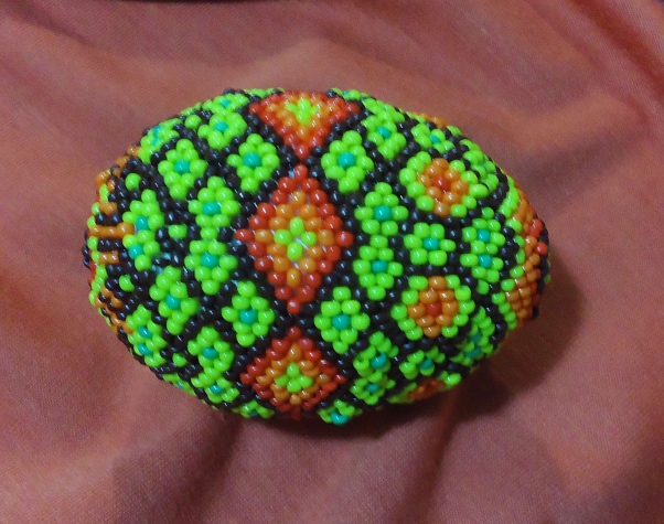 Пасхальное яйцо из бисера