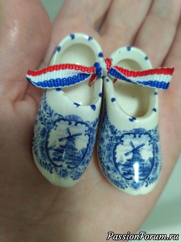 Со всего света от друзей приветы