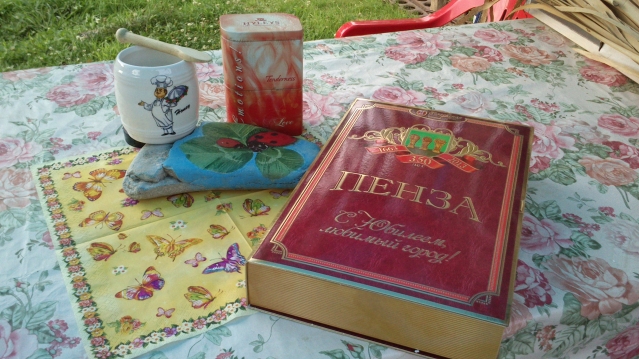 Кто стучится в дверь ко мне, с толстой сумкой на ремне?(часть 2)