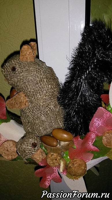 Поделка на скорую руку, почти одной рукой!)
