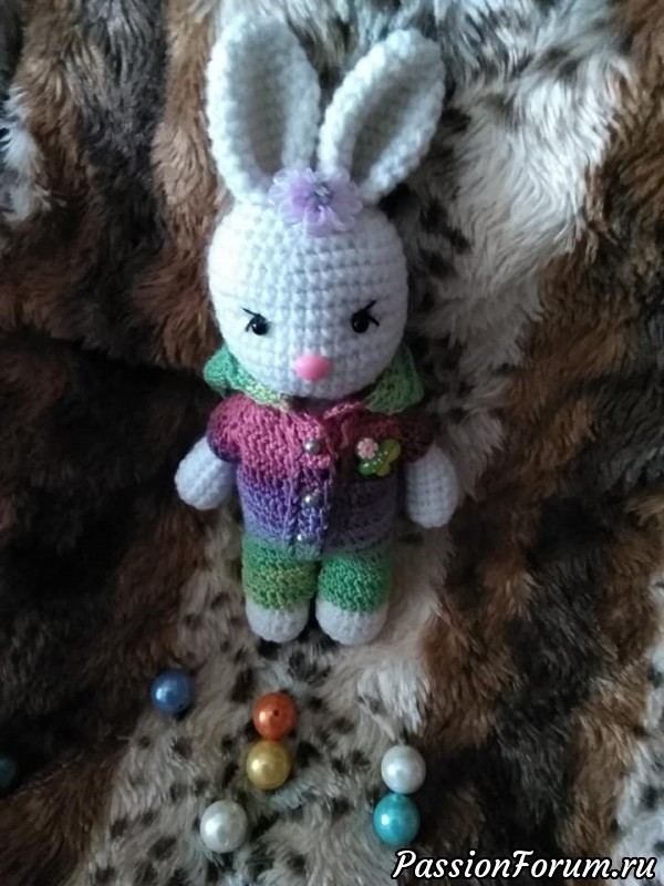 ЗАЙКА С КОРОТКИМИ УШКАМИ..