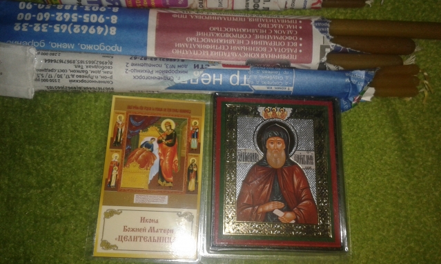 к моему сыну приехала снегурочка))))