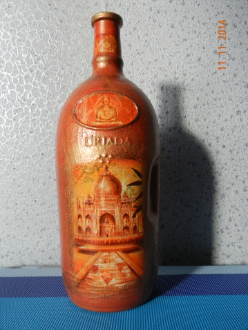 Новенькое. Вазы, баночка, бутыль.