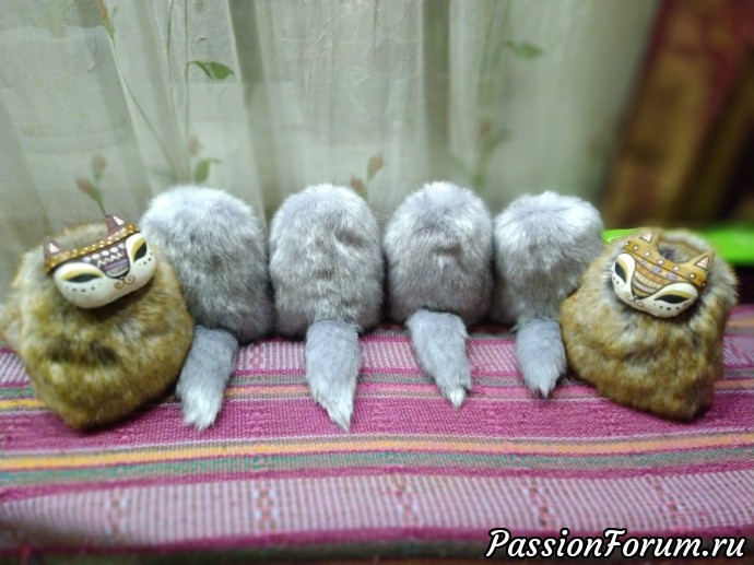 Волки.