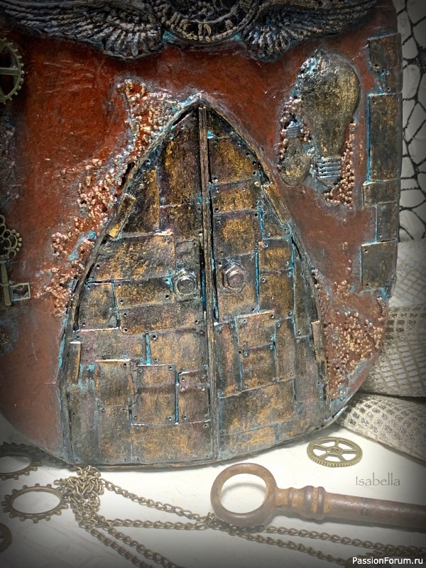 Декор бутылки в стиле steampunk.