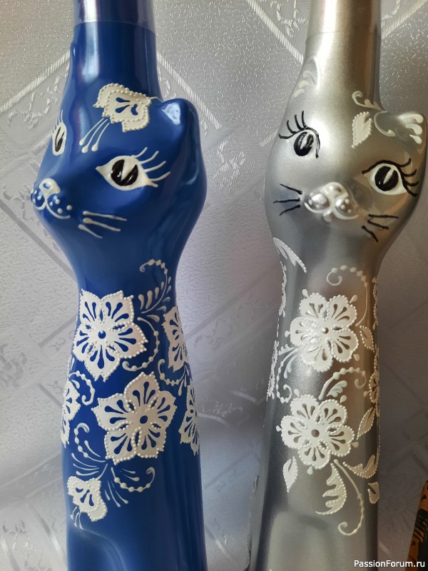И снова кошки. И снова контуры.