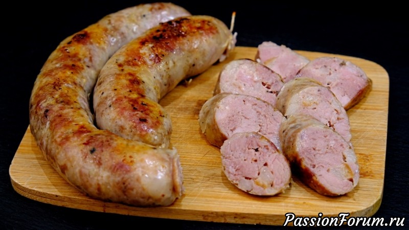 Домашняя колбаса из свинины &ndash; деревенская, очень вкусная и ароматная