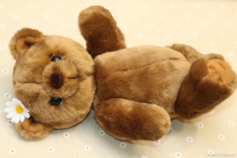 Игрушки из меха.