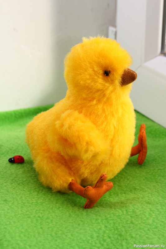 Игрушки из меха.