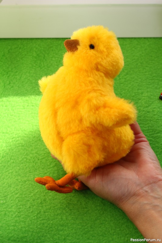 Игрушки из меха.