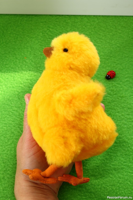 Игрушки из меха.