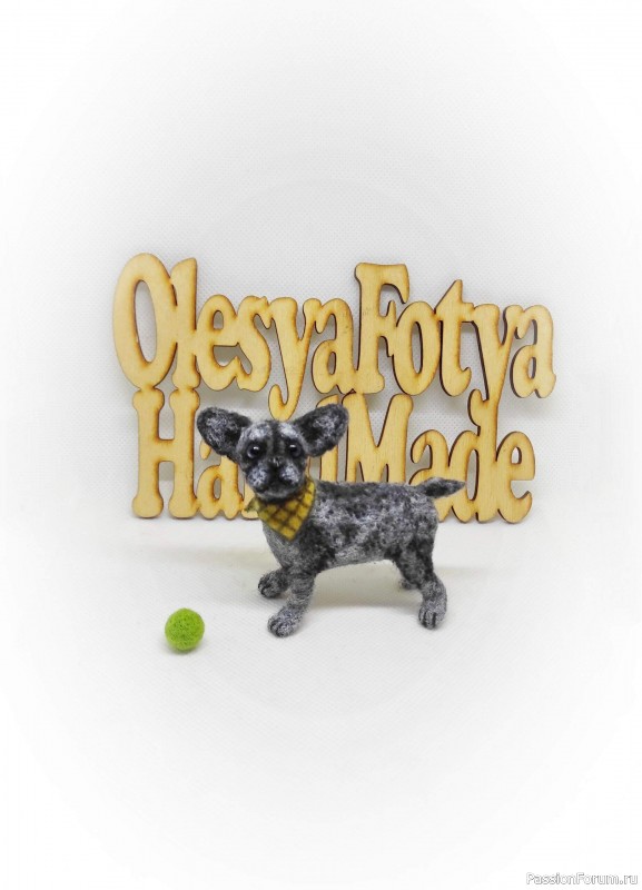Щенок французского бульдога