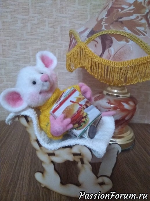 Кукла-игрушка валяный Мышакин