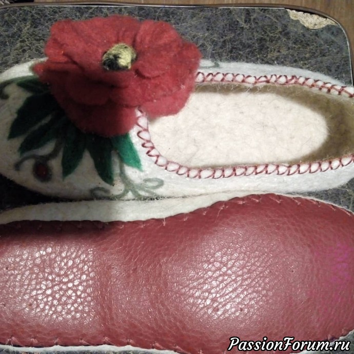 Мои валялки. Тапки с маками