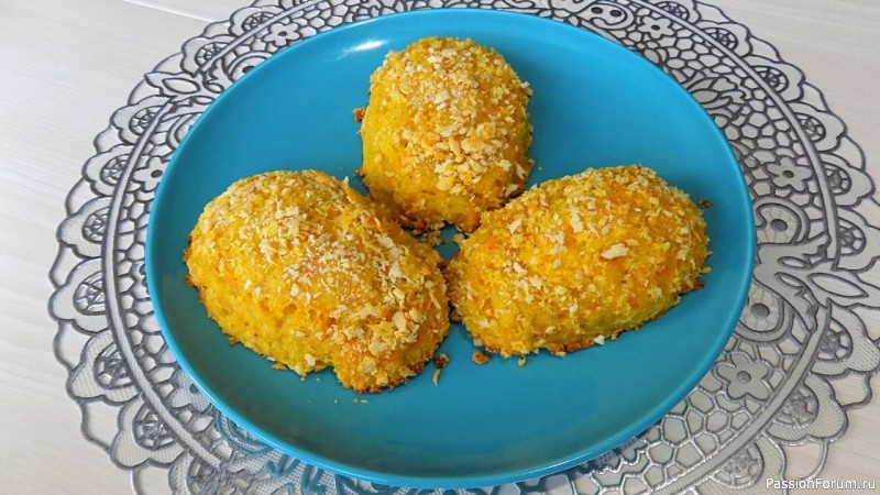 Рецепт приготовления овощных котлет в духовке с сырной начинкой