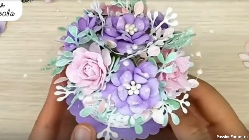 Маленький шикарный букетик из фоамирана. Видео МК