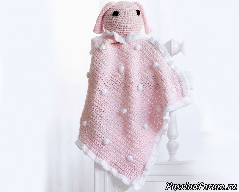Игрушка-платок &laquo;Заяц&raquo; крючком. МК