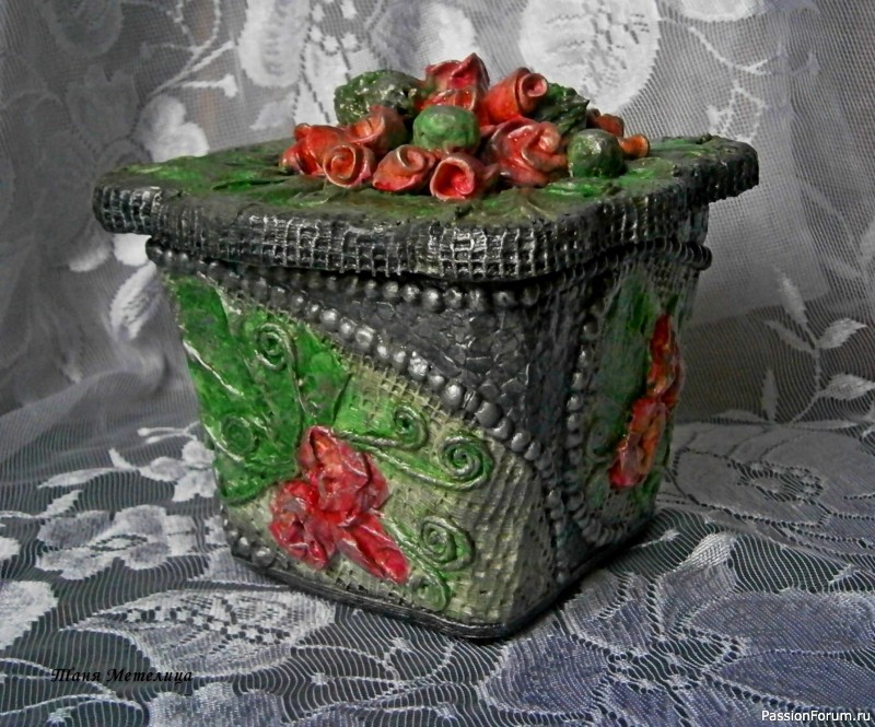 Шкатулки из коробочек от &quot;Рафаэло&quot;.