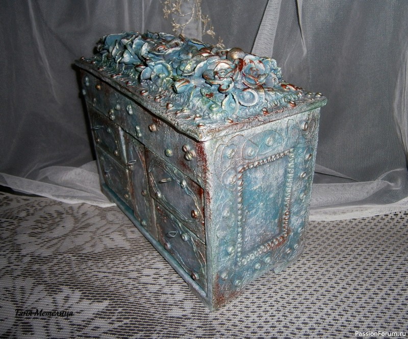 Комодики из коробочек.