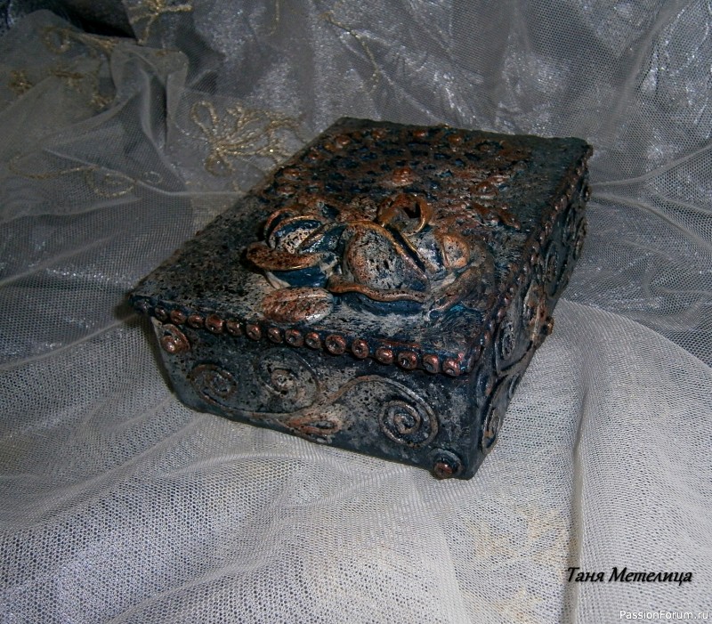 Шкатулка &quot;Синяя роза&quot;.