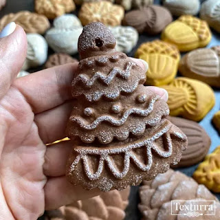 Деревянные скалки и доски для пряников