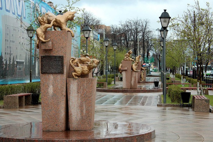 ​Сквер Сибирских кошек