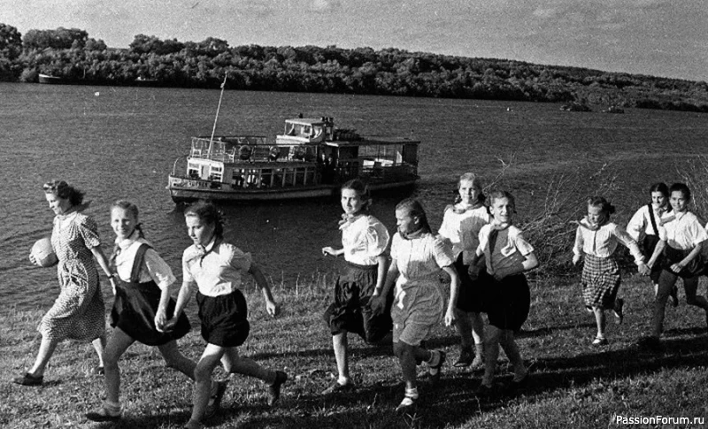 Как выглядели советские женщины 1940-х годов