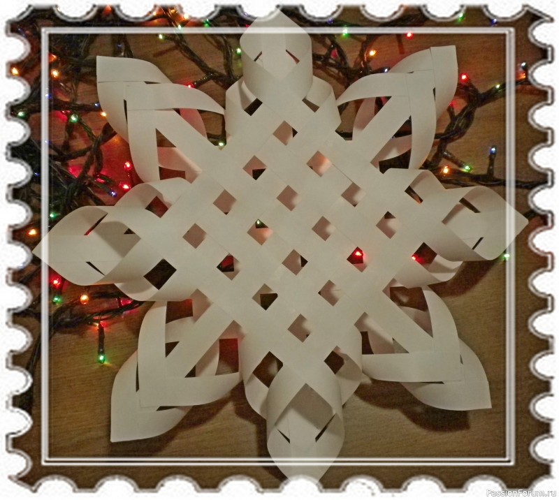 Большая объемная снежинка из бумаги мастер-класс. DIY Large volume snowflake made of paper.