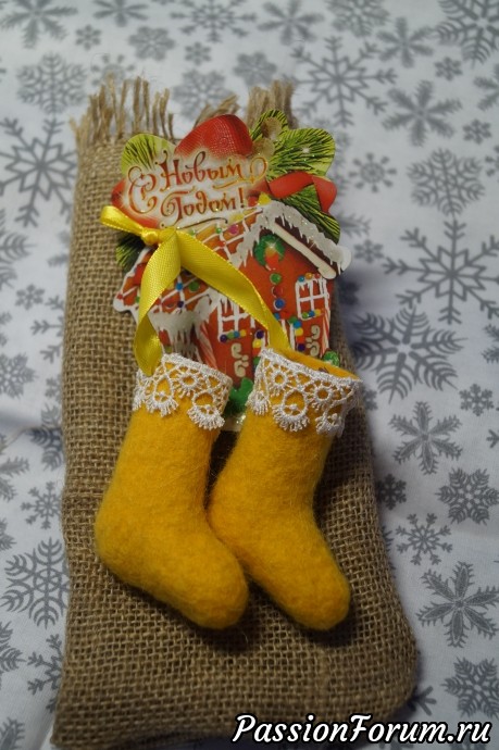 Валеночки сувенирные