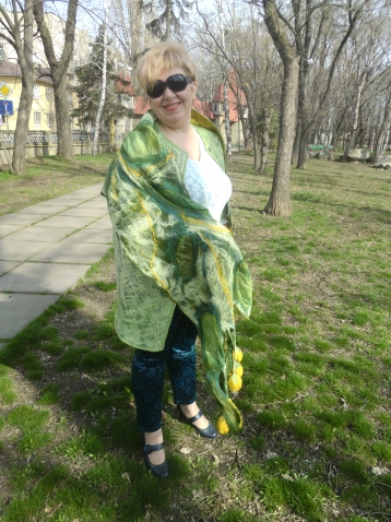 Валяное весеннее пальто,шарф и сумочка