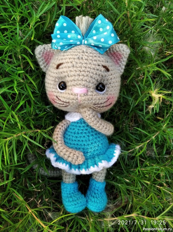 Моя новая кошечка)