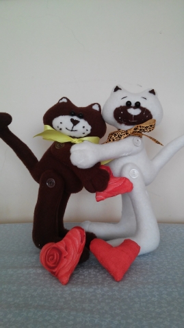 Коты обнимашки