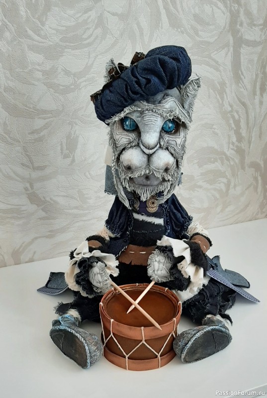 Интерьерная игрушка КОТ.