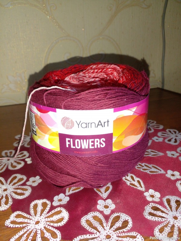 Футболка из пряжи &quot;Flowers YarnArt&quot;
