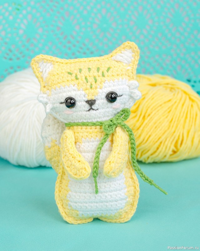 Волшебная лисичка. Плоская игрушка крючком