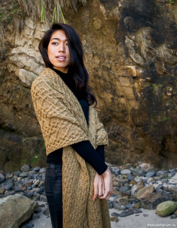 Коллекция трикотажной одежды в книге «Windward Cable Collection»