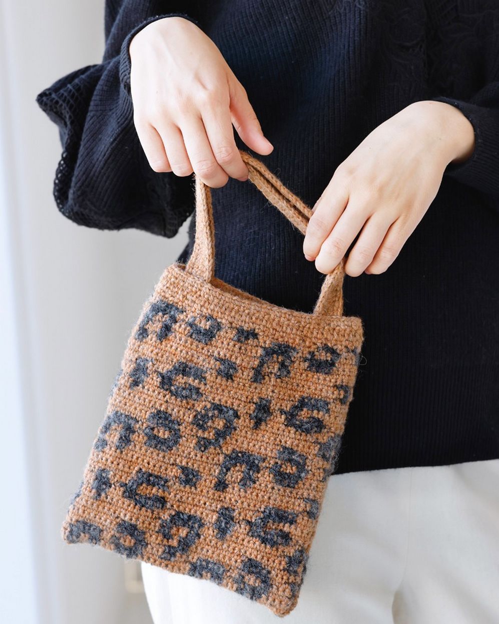 Коллекция осенне-зимней одежды в журнале "Knit Ange - Autumn-Winter 2021/2022"
