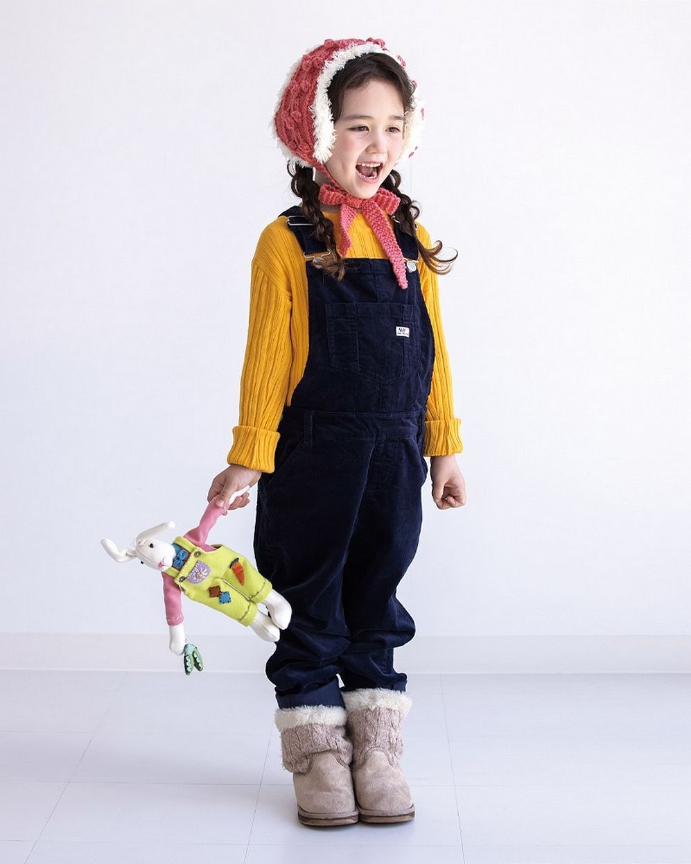 Коллекция осенне-зимней одежды в журнале "Knit Ange - Autumn-Winter 2021/2022"