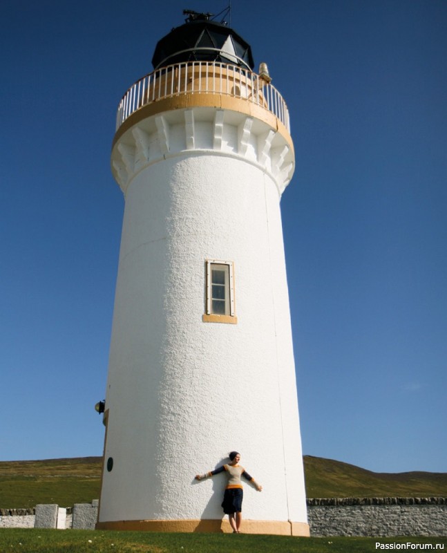 Вязаные модели в книге «Colours of Shetland»